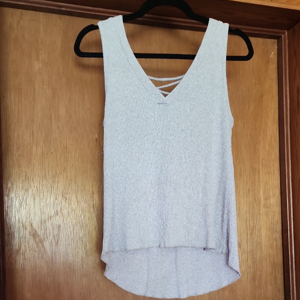Women's Sleeveless V-Neck Top